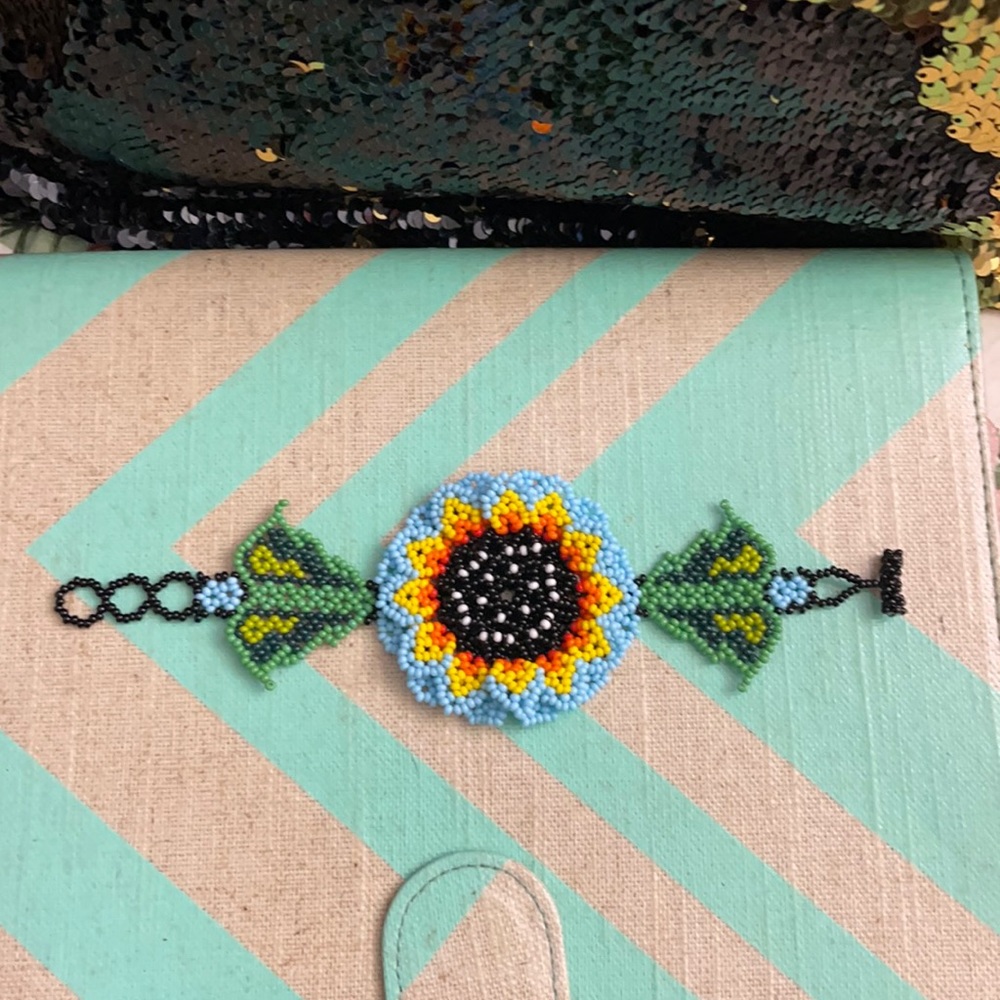 Hand made flower bracelet